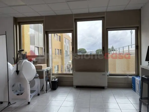 Immagine per Ufficio in affitto a Arezzo via Donat Cattin