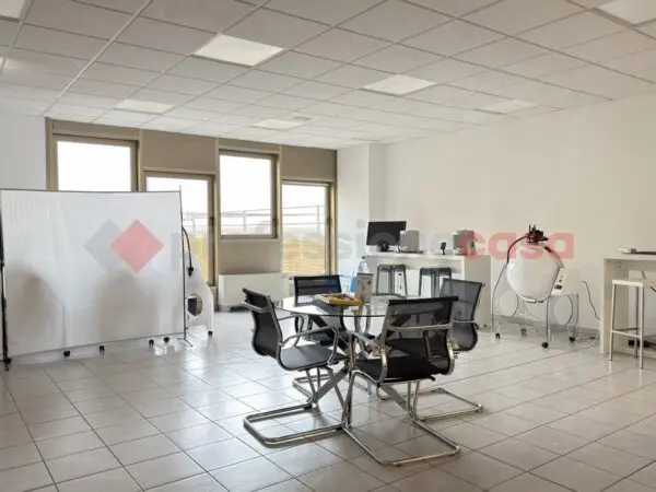 Ufficio via Donat Cattin, Arezzo