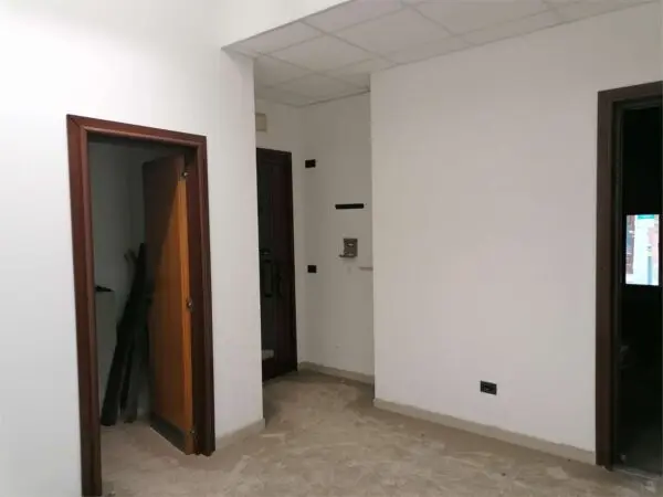 Ufficio via Santa Croce 19, Moncalieri