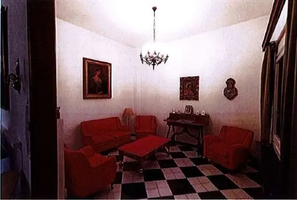 Villa via Carlo Garrè, Savignone