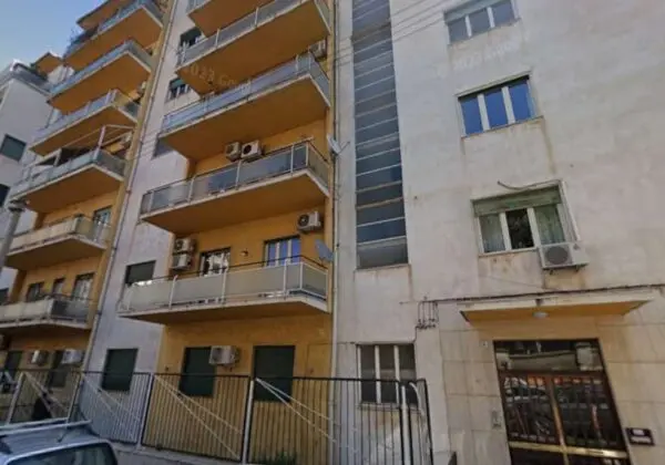 Appartamento via Gioacchino Basile 8a, Catania