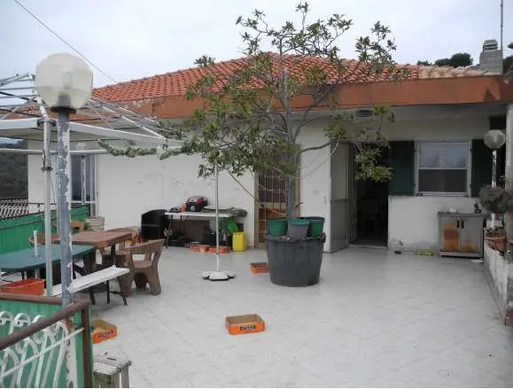 Casa Indipendente via Martinazzi, Camporosso