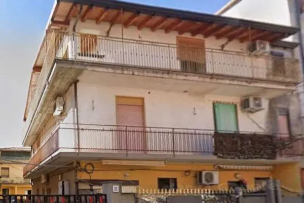 Appartamento via Del Tarocco 23, Catania