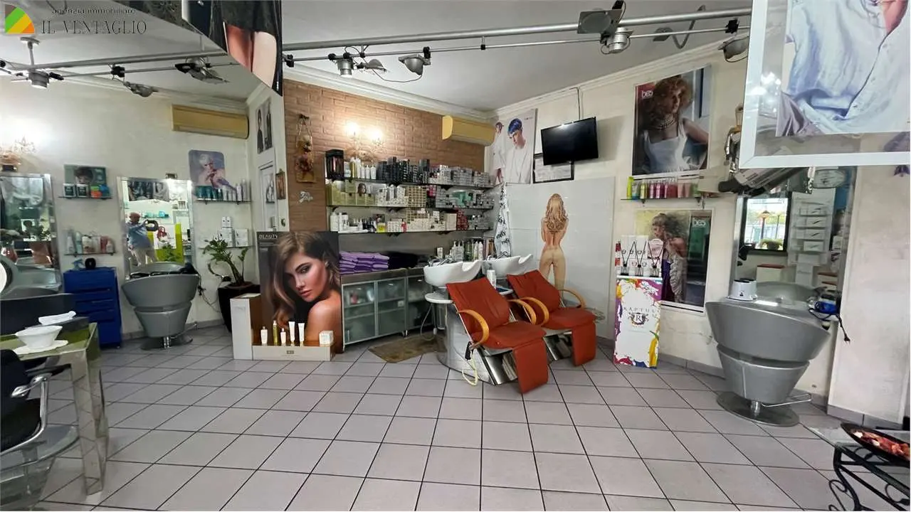 Immagine per Negozio in affitto a Casalgrande