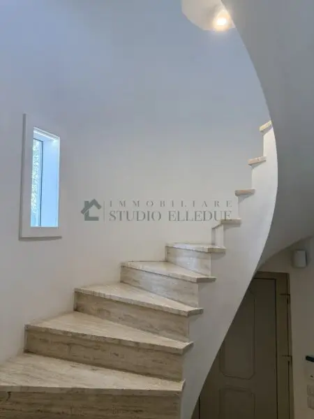 Villa via Fanelli 230 g, Bari