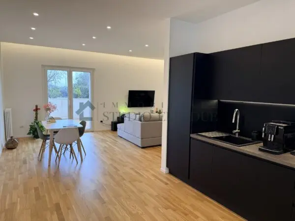 Villa via Fanelli 230 g, Bari