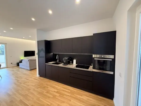 Villa via Fanelli 230 g, Bari