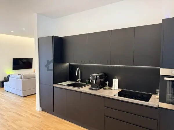 Villa via Fanelli 230 g, Bari