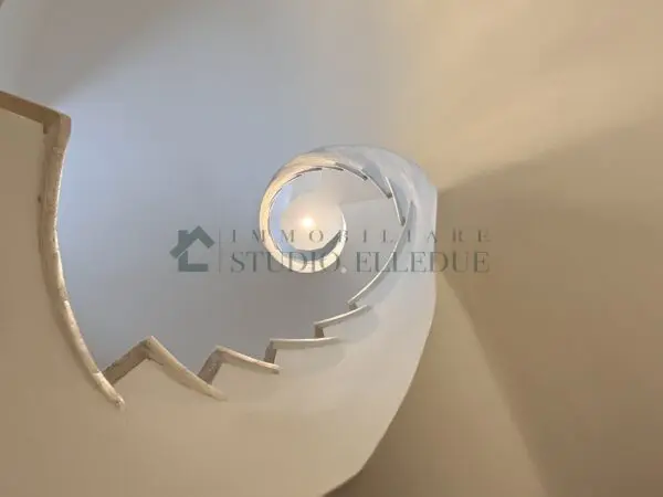 Villa via Fanelli 230 g, Bari