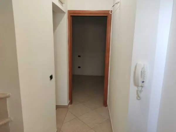 Monolocale via Cesare Beccaria 93, Mola Di Bari