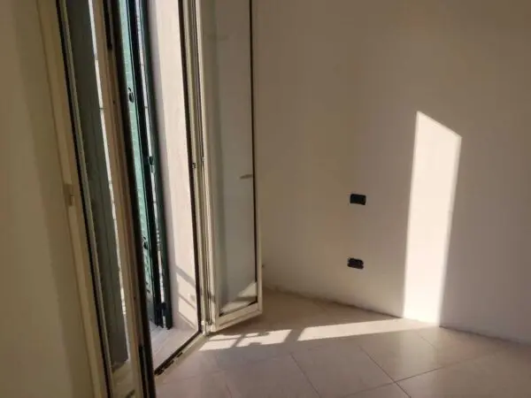Monolocale via Cesare Beccaria 93, Mola Di Bari