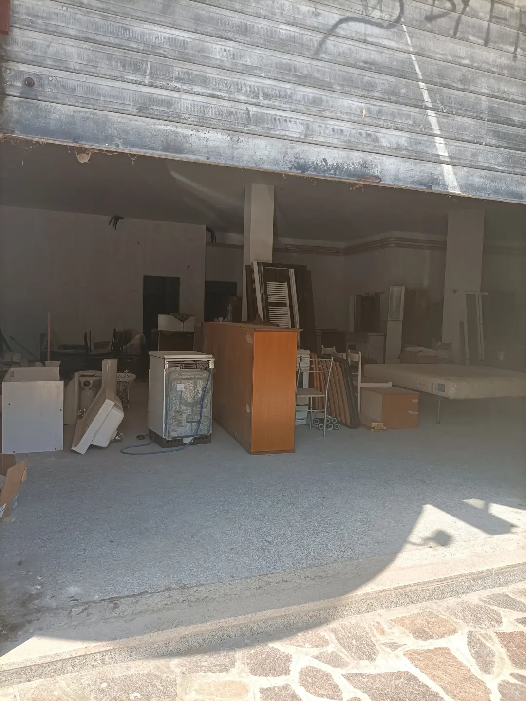 Immagine per Locale commerciale in vendita a Alba Adriatica via Teano