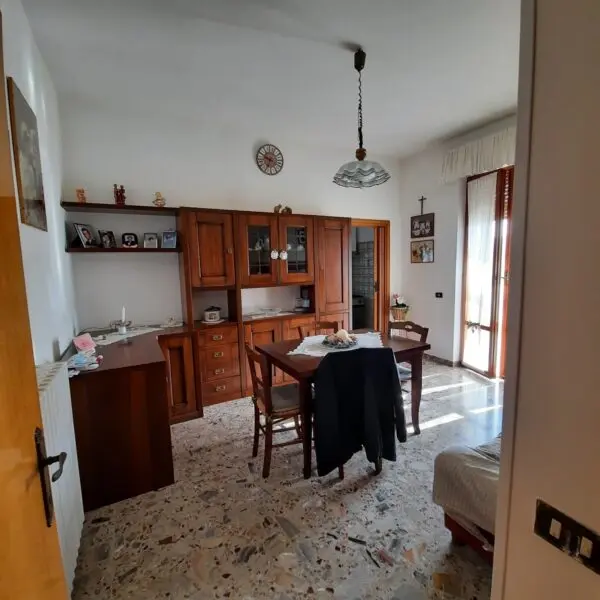 Villa Trifamiliare via Contrada Case Rosse, Ripatransone