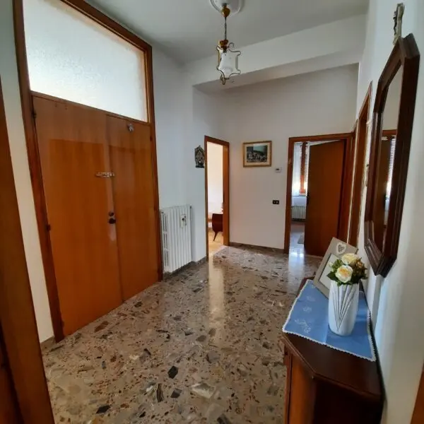 Villa Trifamiliare via Contrada Case Rosse, Ripatransone