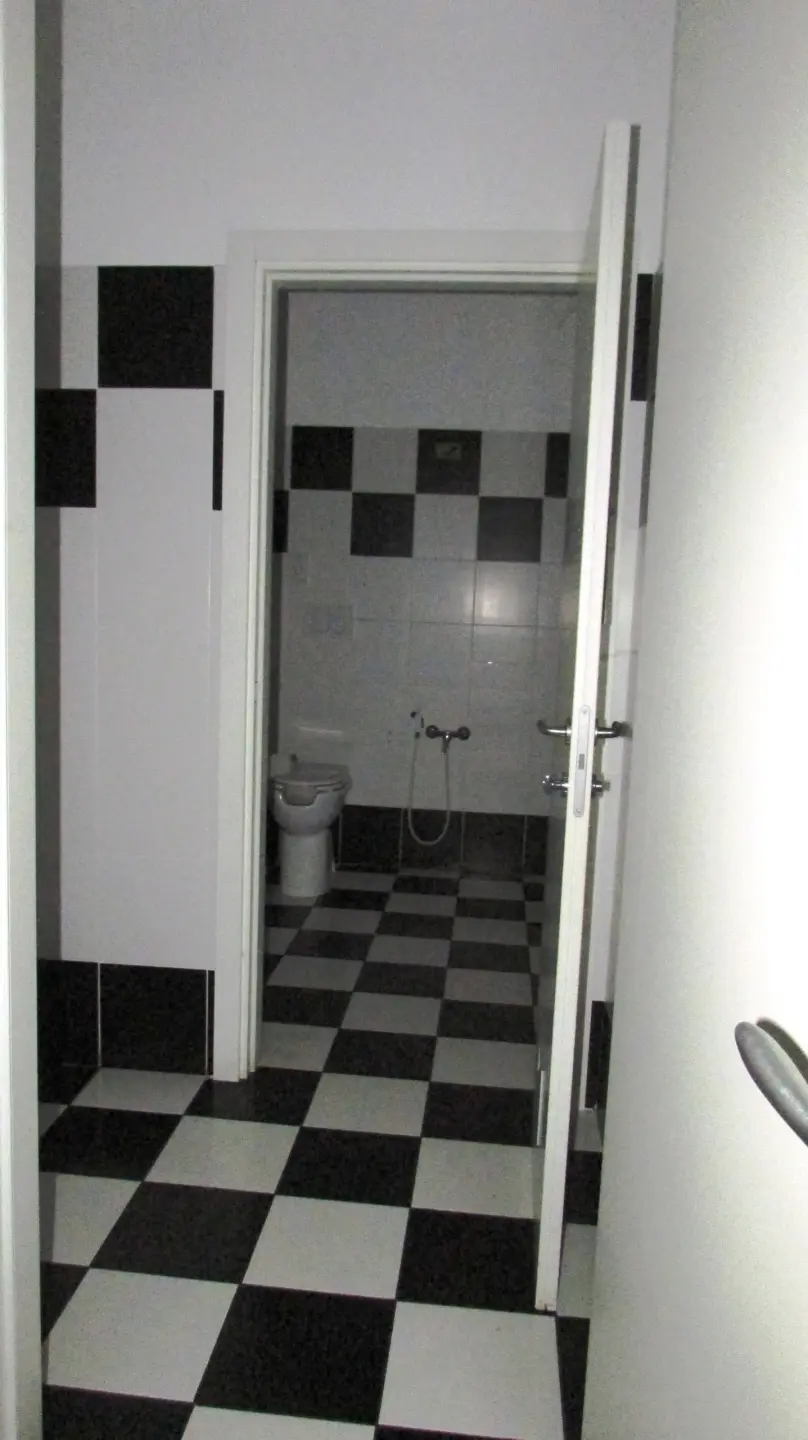 Immagine per Locale commerciale in vendita a Civitanova Marche via Einaudi
