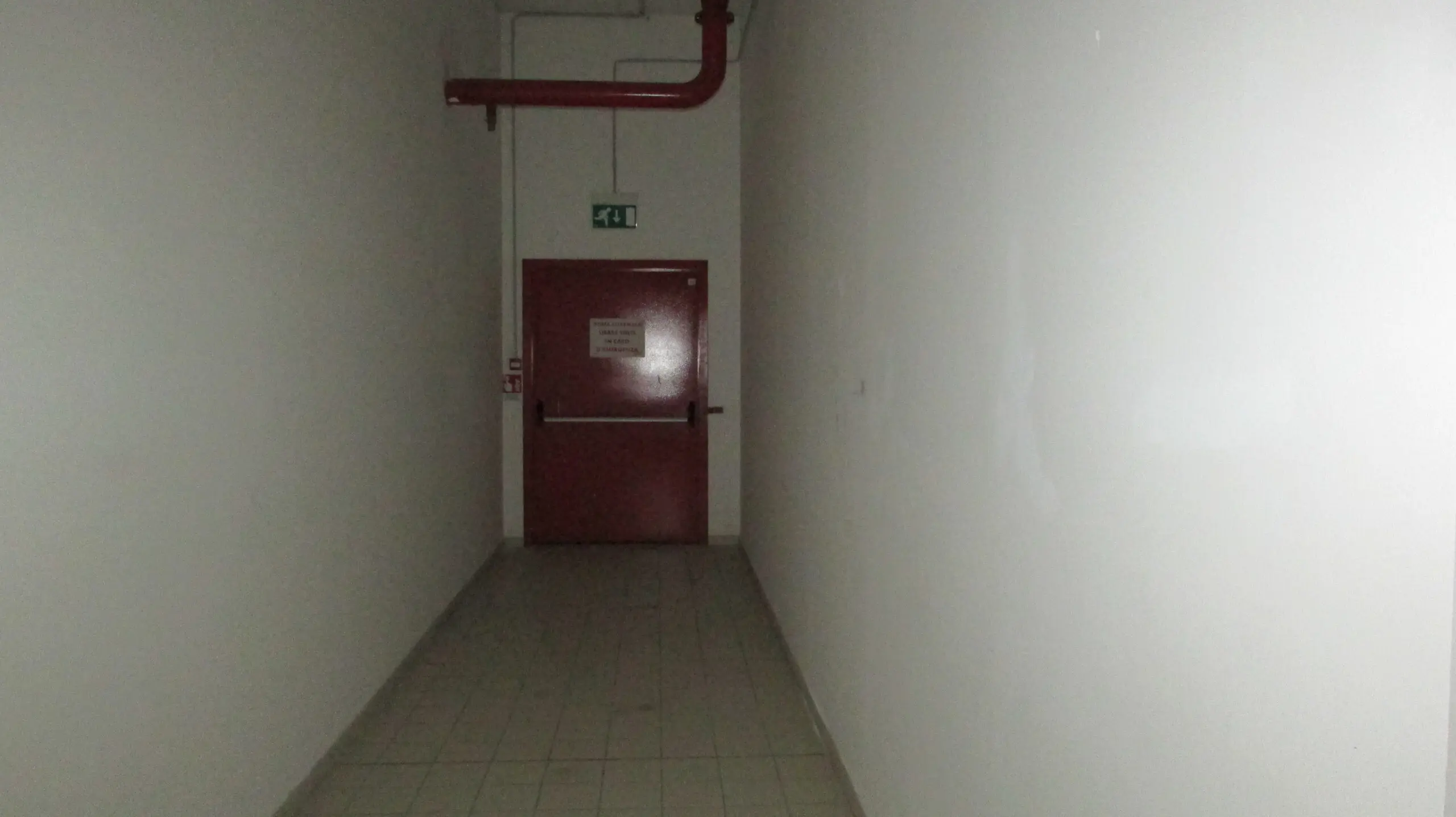 Immagine per Locale commerciale in vendita a Civitanova Marche via Einaudi