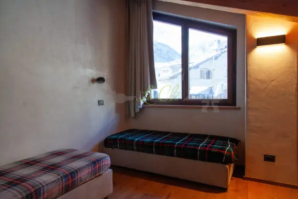 Trilocale via Roma 47, Courmayeur
