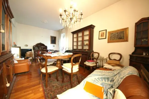 Monolocale via Sarzana 161, La Spezia