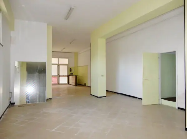 Magazzino via Schipani, Catanzaro