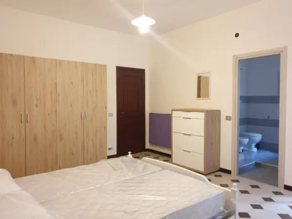 Appartamento via Genova 14, Catanzaro