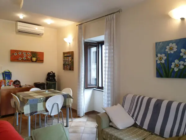 Stanza via Del Mare 8, Catanzaro