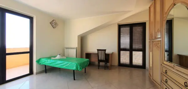 Stanza via Michele Maria Manfredi 2, Catanzaro