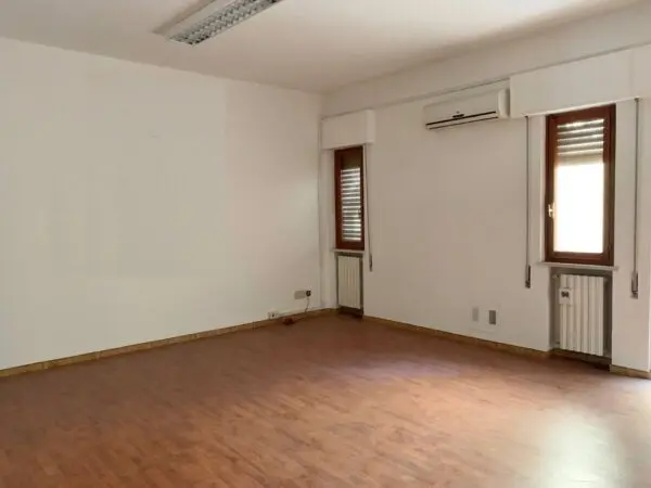 Appartamento viale Vincenzo De Filippis Snc, Catanzaro