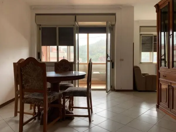 Appartamento via Brigata 48, Catanzaro