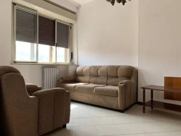 Appartamento via Brigata 48, Catanzaro