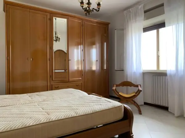 Appartamento via Brigata 48, Catanzaro