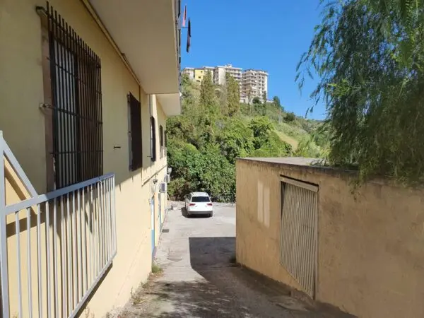 Ufficio viale Dei Bizantini, Catanzaro