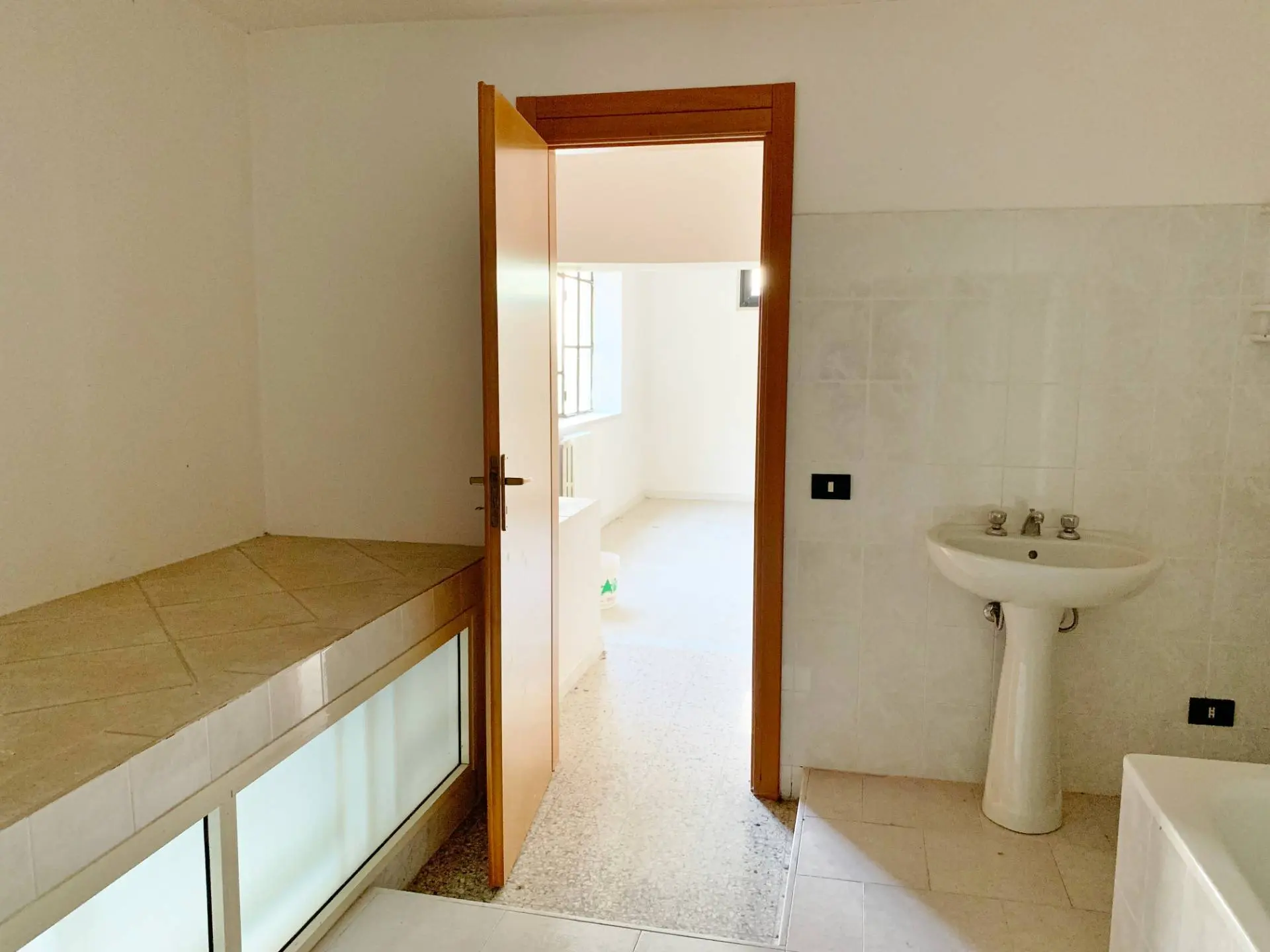 Immagine per Magazzino in vendita a Catanzaro Via Madonna dei cieli 11