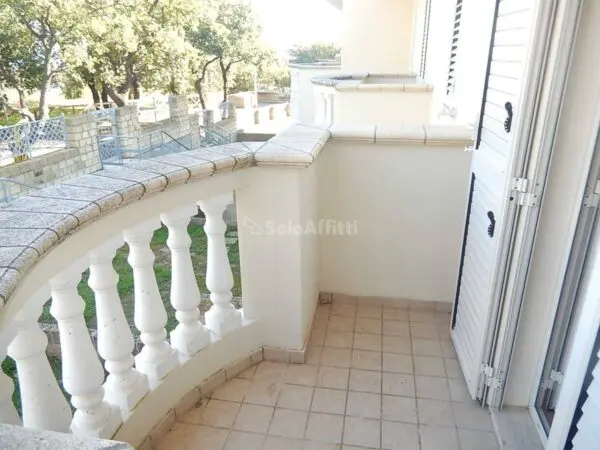 Villetta A Schiera via Località Caminia, Torre Di Ruggiero