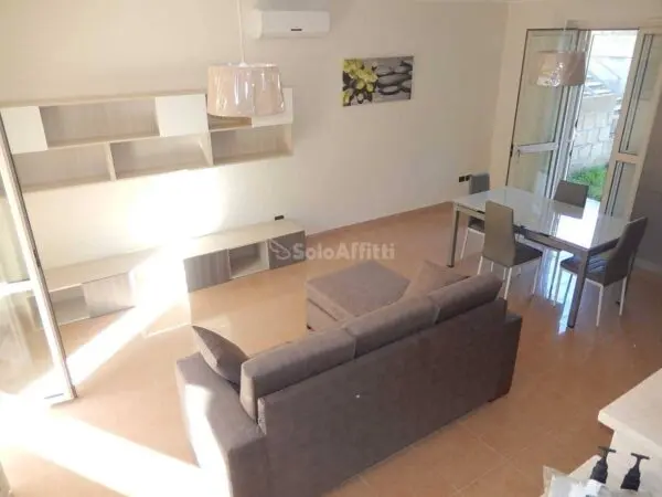 Villetta A Schiera via Località Caminia, Torre Di Ruggiero