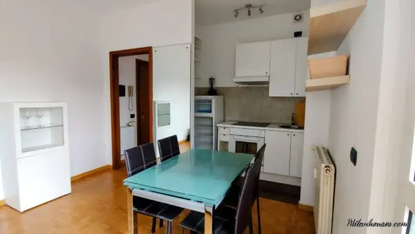 Appartamento via Andrea Maffei 10, Milano