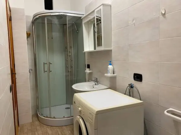Stanza viale Crotone 8, Catanzaro
