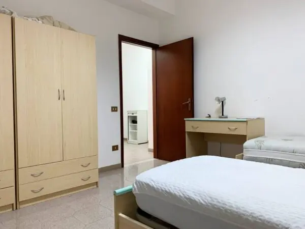 Stanza via Francesco Paglia, Catanzaro