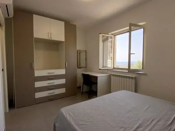 Stanza viale Europa 6, Catanzaro
