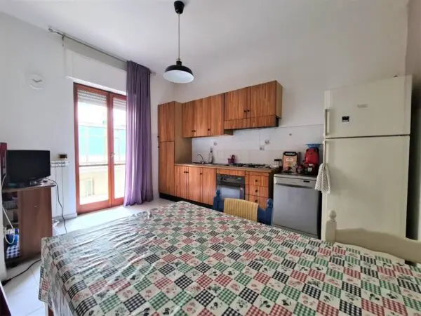Stanza via Torrazzo 39, Catanzaro