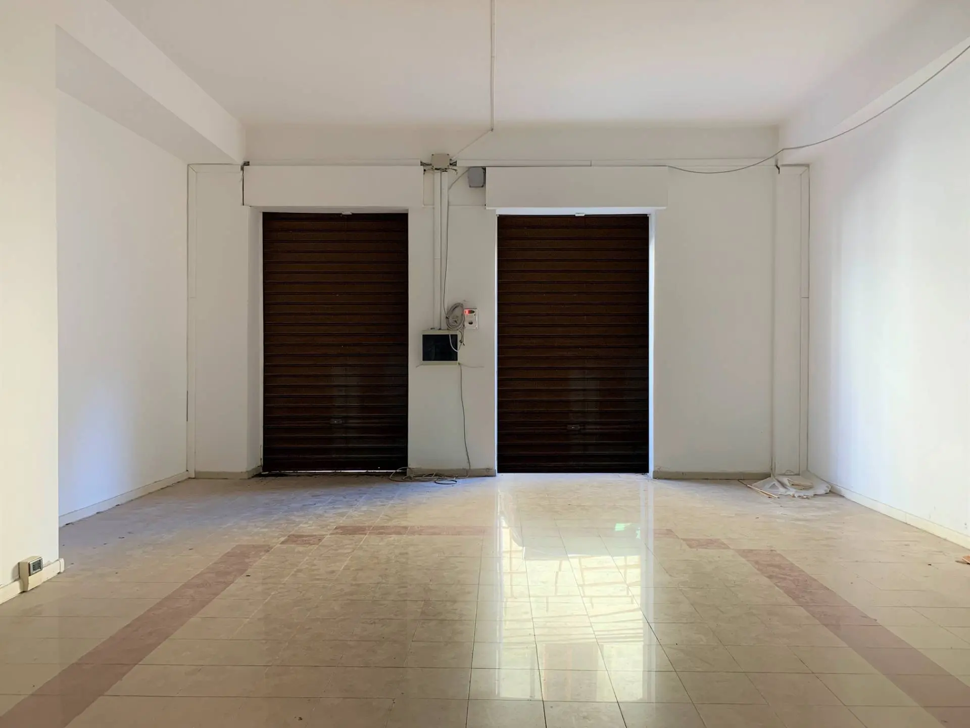 Immagine per Negozio in affitto a Catanzaro via Educandato 