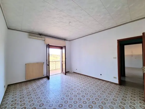Appartamento via Savona, Catanzaro