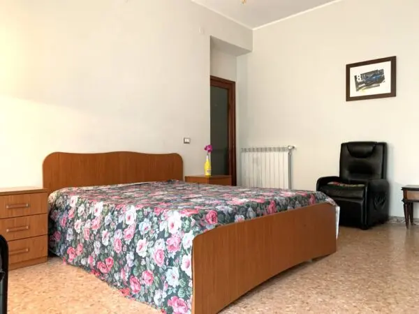 Stanza via Luigi Rossi, Catanzaro