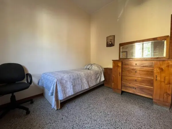 Appartamento via Livorno 3, Catanzaro