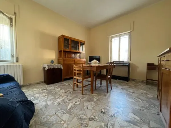 Appartamento via Livorno 3, Catanzaro