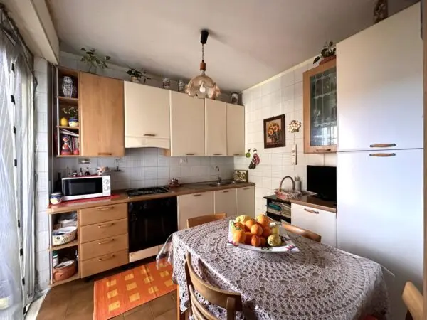Appartamento via Bezzecca 1/b, Catanzaro