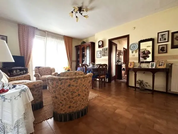 Appartamento via Bezzecca 1/b, Catanzaro