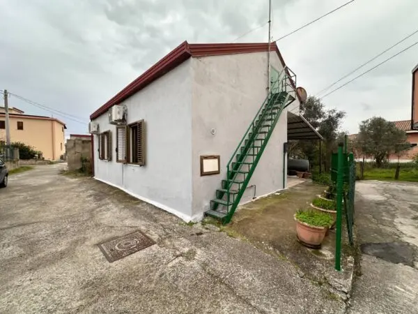 Villa via Fiume Busento 114, Catanzaro