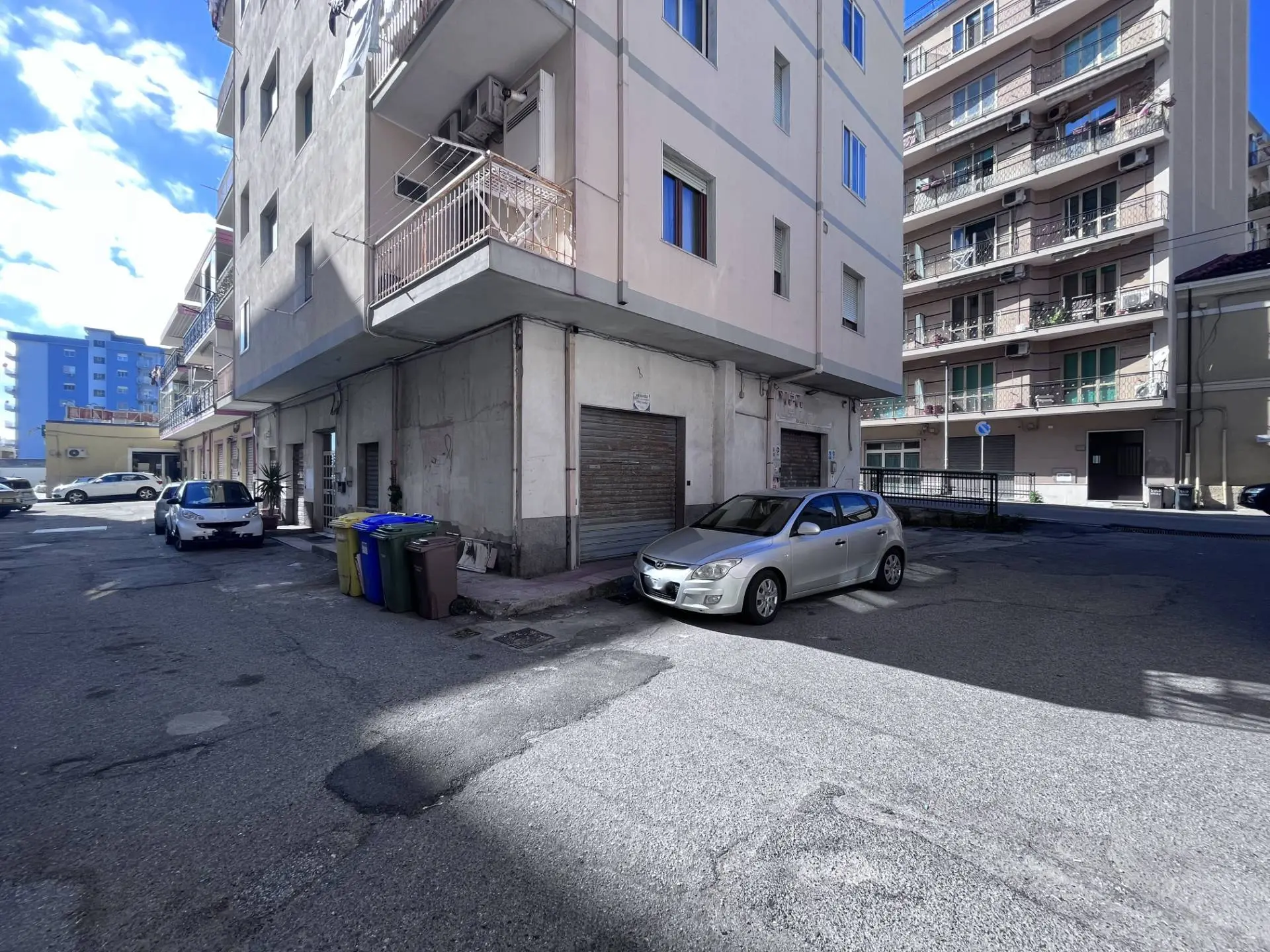 Immagine per Negozio in vendita a Catanzaro Traversa Crotone 
