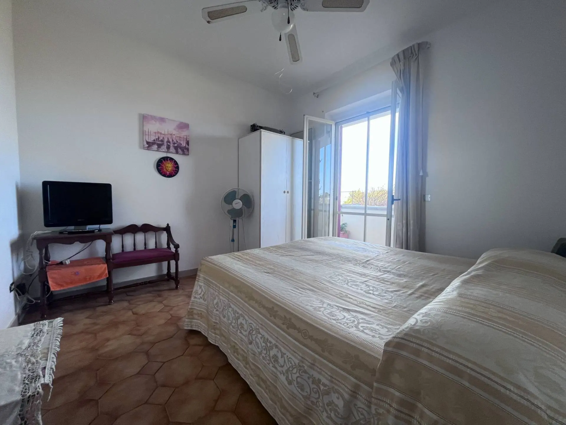 Immagine per Appartamento in affitto a Torre di Ruggiero Via Eugenio Montale 47