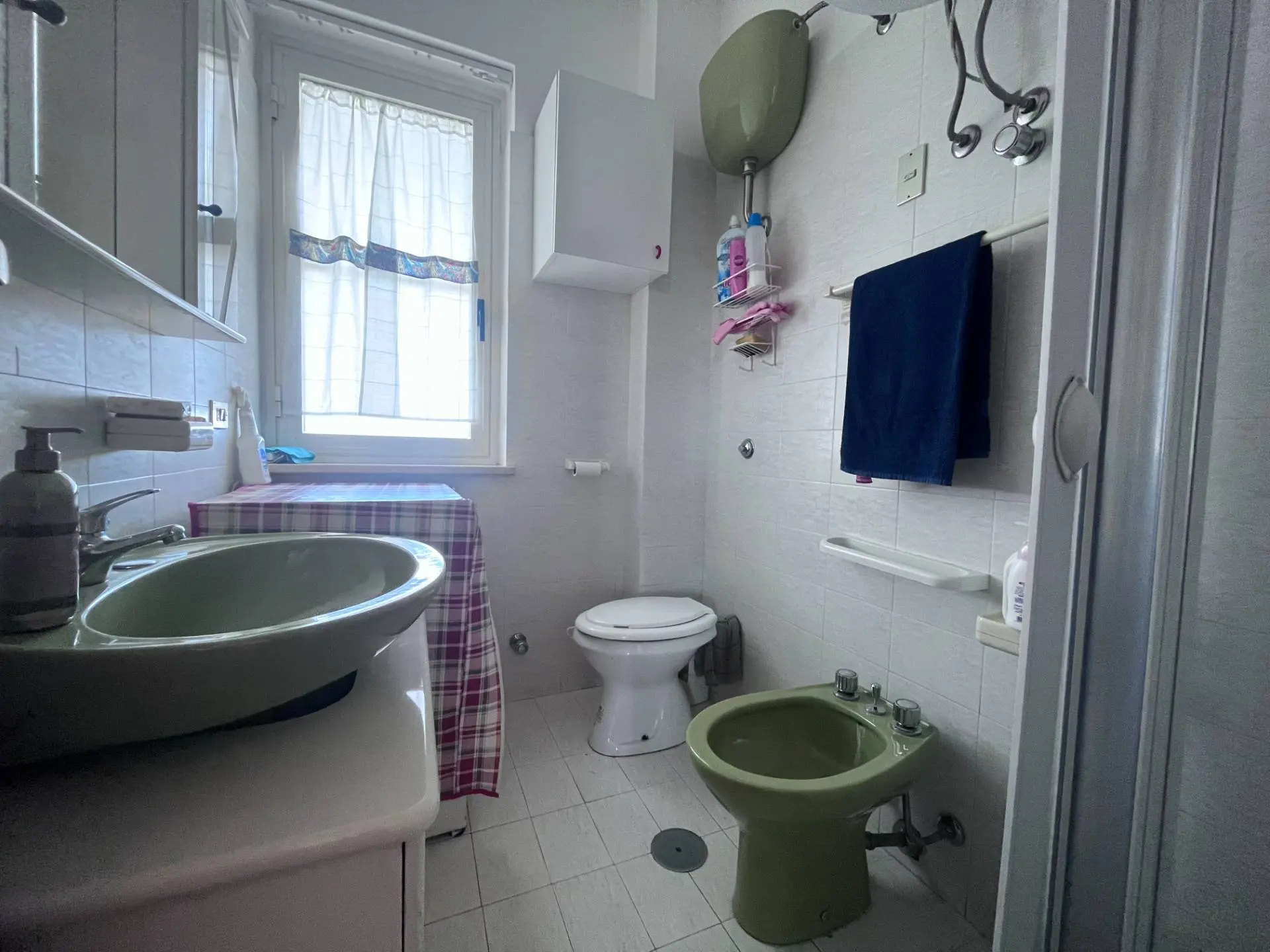 Immagine per Appartamento in affitto a Torre di Ruggiero Via Eugenio Montale 47